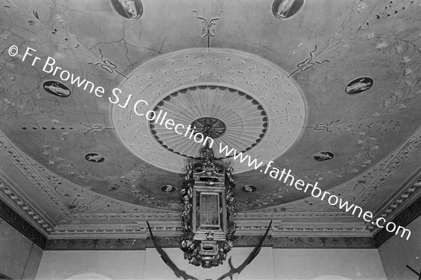 GLIN CASTLE  CEILING OF HALL